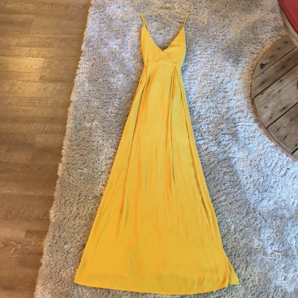Gold summer flowy dress